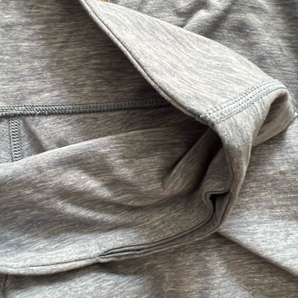 EUC Lululemon Wunder Under Crop III Heathered Denim Sz4 - Picture 8 of 8